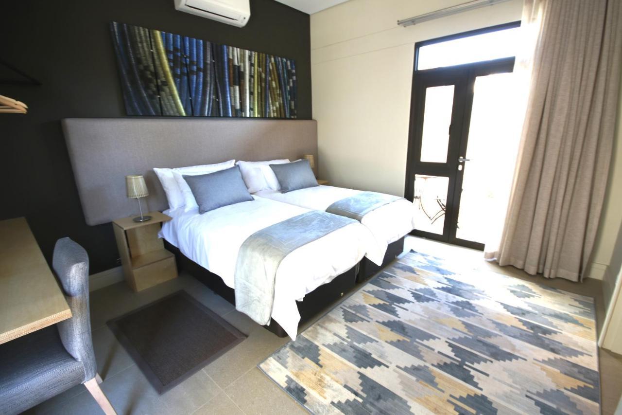 The Elegant Guesthouse Windhoek Exterior foto